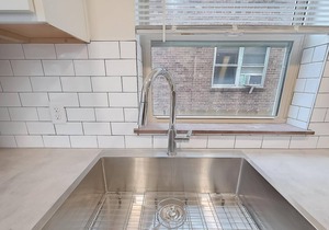 Frontdesk | Bright Studio Apt near Walnut Hills