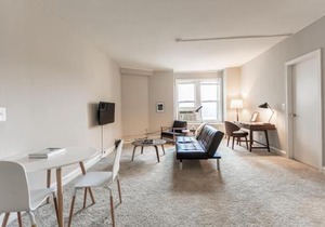 FRONTDESK Historic 2 BR Apt by Jackson Park