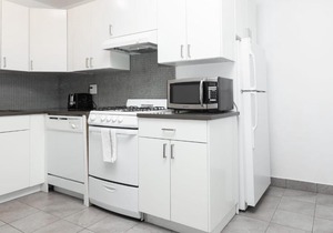 FRONTDESK Open 1 BR Apt by Black History Museum