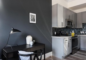 FRONTDESK Revitalized 1 BR Apt near City Museum