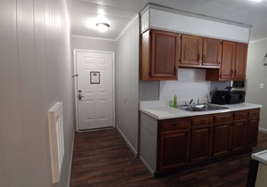 Fully Furnished Executive Rental Studio 1-Bath Pets Allowed