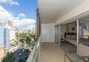 Fully renovated unit on the 14th Floor overlooking the surrounding Waikiki area!