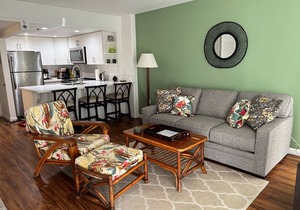 Fully renovated unit on the 12th Floor overlooking the mountains and the surrounding Waikiki area!