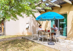 Gîte 4-6 pers à Blajoux - LZV011C0