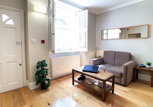 G1s - Trendy flat with private entry near Big Ben