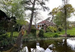 Garden and Stable Cottages