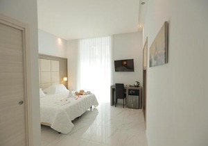 Garibaldi Suite