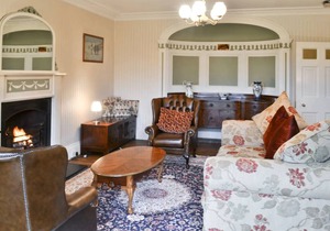 Cottage ∙ 4 bedrooms ∙ 8 guests