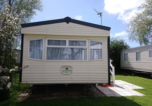 Winchelsea sands holiday park , Sandy shore
