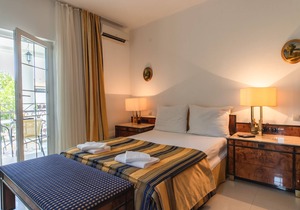 GH Leonardo - Triple Room with Balcony