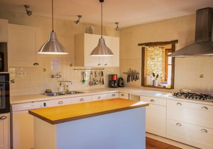 Gîte on estate with shared pool