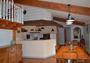 GITE WITH COVERED AND HEATED POOL (3 STARS)