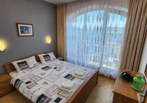 Golden Dreams Apartment