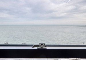 Gorgeous Gold Coast 2BR w/ Doorman & Gym, 2 blocks to L, by Blueground