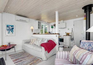 Gorgeous home in Læsø with WiFi