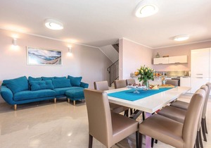 Gorgeous home in Praputnjak