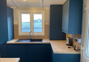 Gorgeous, quiet, and well situated homely pet friendly cottage