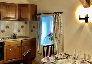 Granar y Garth - Two Bedroom House, Sleeps 4