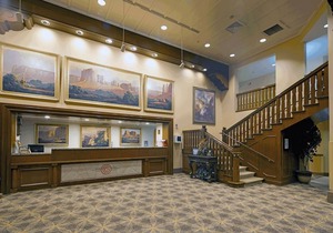 Grand Canyon Railway & Hotel