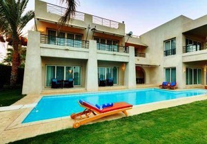 Grand Rotana Resort & Spa