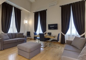 Great for families and friends 2 bedrooms + 3 bathrooms Garage Air Conditioning