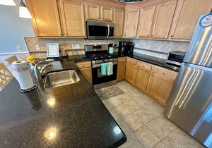Great Location, Expansive Views, Just Steps to Wildwood Crest Beach!