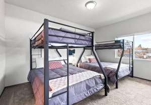 Great New 2 Bed 2 Bath Near Perry District and DT