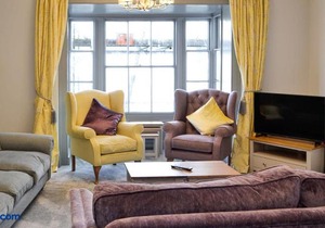 Grosvenor House Apt 2