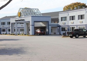 Groton Inn & Suites