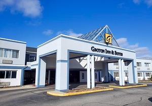 Groton Inn & Suites