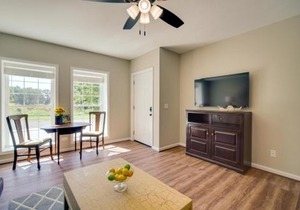 Ground-Floor Apartment about 1 Mi to Cloudland Canyon!