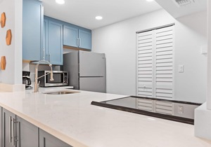 Ground Floor - Next to Pier - Recently Updated