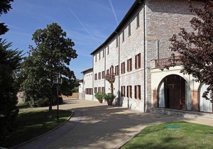 Gubbio Villa Sleeps 20 Pool Air Con WiFi