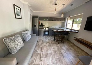 Guest house on Gillian Unit 1