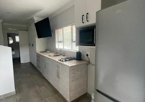Guest house on Gillian Unit 6