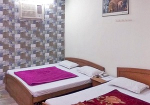Guesthouse room in Gopalbari, Jaipur, by GuestHouser 17580