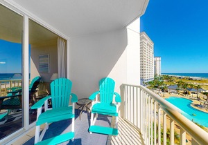Gulffront Condo W/Furnished Deck, Beach Access, Fast WiFi & Shared Pool/Hot Tub