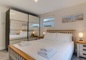 Gullsway Upper - Two Bedroom Apartment, Sleeps 4