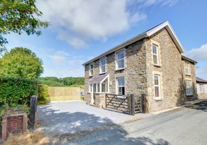 Gwynnant House