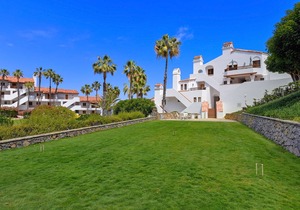 H174: Light & Airy Corner Villa, Stunning Panoramic Ocean Views, Golf Cart - Ham