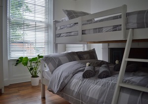 Hamilton Square, Apt 2
