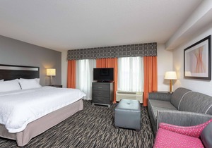 Hampton Inn Akron-South