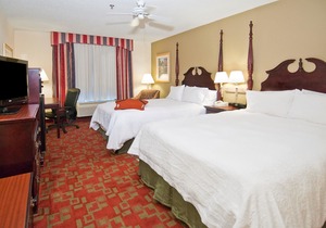 Hampton Inn Canton