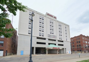 Hampton Inn Massillon