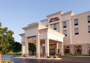 Hampton Inn & Suites Addison