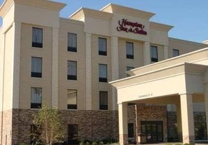 Hampton Inn & Suites Addison