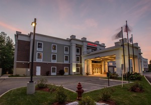 Hampton Inn & Suites Berkshires-Lenox