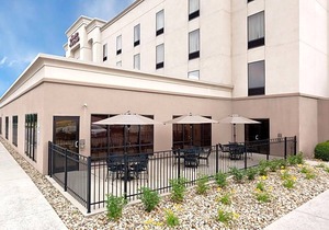 Hampton Inn & Suites Grove City