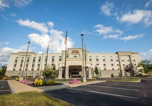 Hampton Inn & Suites Tilton