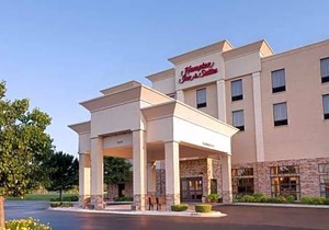 Hampton Inn & Suites Addison